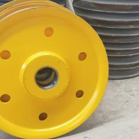 專業生產吊鉤組 ，車輪組， 熱軋滑輪等起重配件