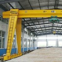 鎮江龍門吊，大港門式起重機