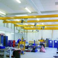 貴州畢節單梁，行吊起重機