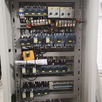 河南長垣起重機專用遙控櫃聖斯起重電器