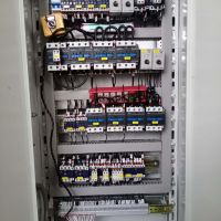 河南聖斯起重專業改遙控電器櫃