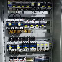 河南長垣起重機空操改遙控電器櫃聖斯電氣