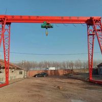 鹹陽龍門吊安裝維修保養—西安天成起重機