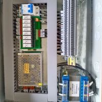 河南長垣起重機專用大車糾偏控製櫃聖斯電氣