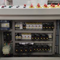 河南長垣起重機架橋機專用操作台聖斯電器