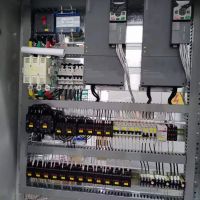 河南長垣起重機專用變頻櫃聖斯電氣