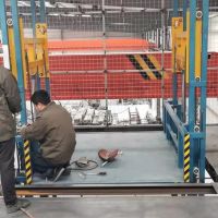 佛山起重機，吊機，龍門吊，貨梯