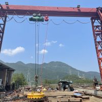 宜昌市遠安縣龍門吊，行吊，門式起重機