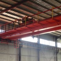 嶽陽橋式起重機   湖南淩飛起重設備有限公司