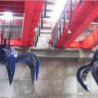 洛陽起重機-抓鬥橋式起重機安裝