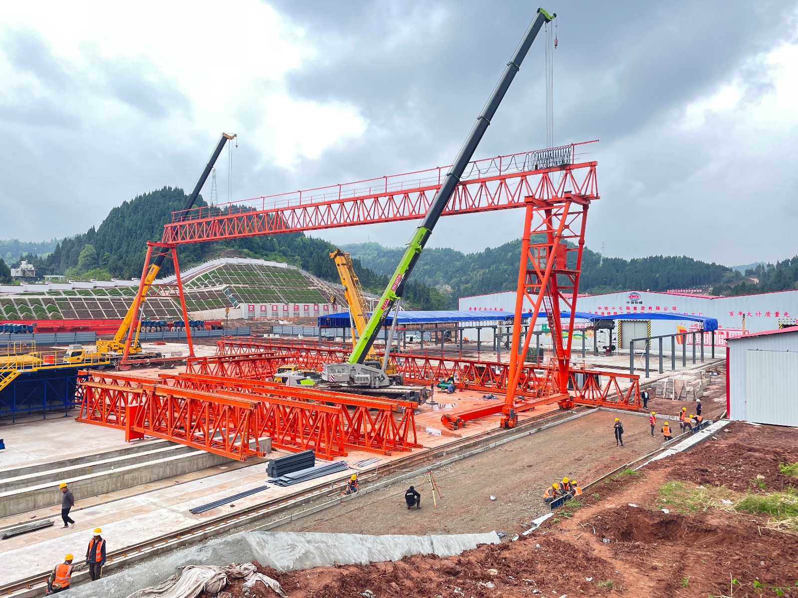 四川二手龍門吊，提梁機租賃